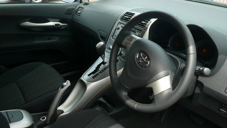 Različne vrste avto preprog